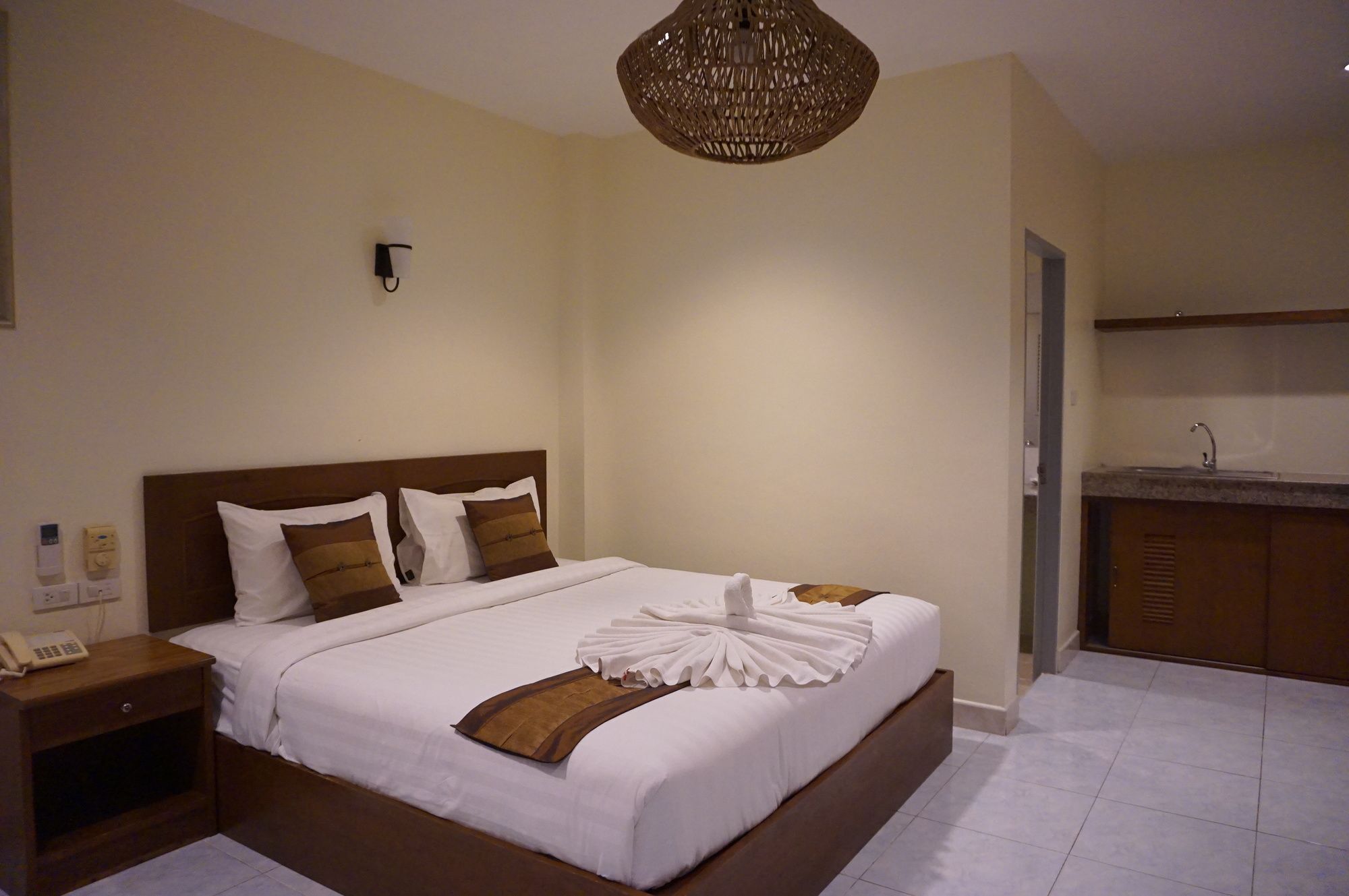 Db Residence Patong Extérieur photo